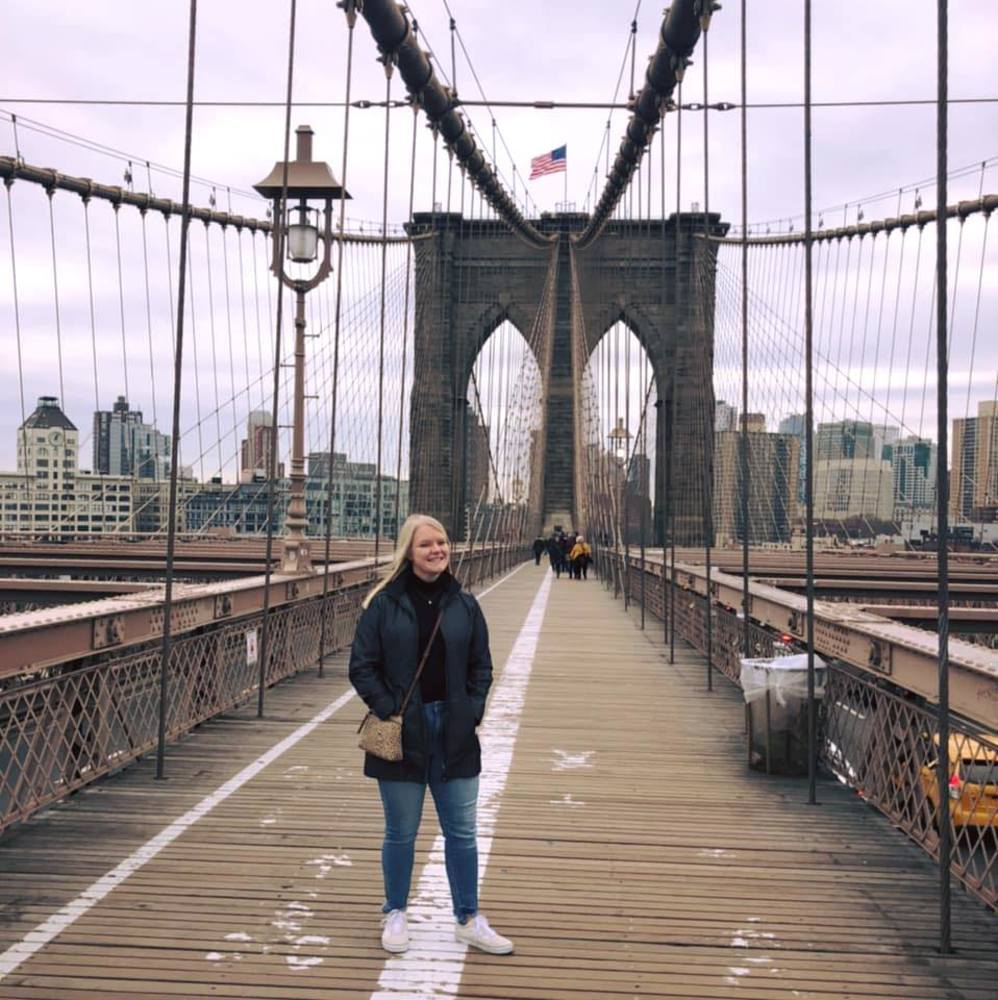 Meet your Posher, Baily